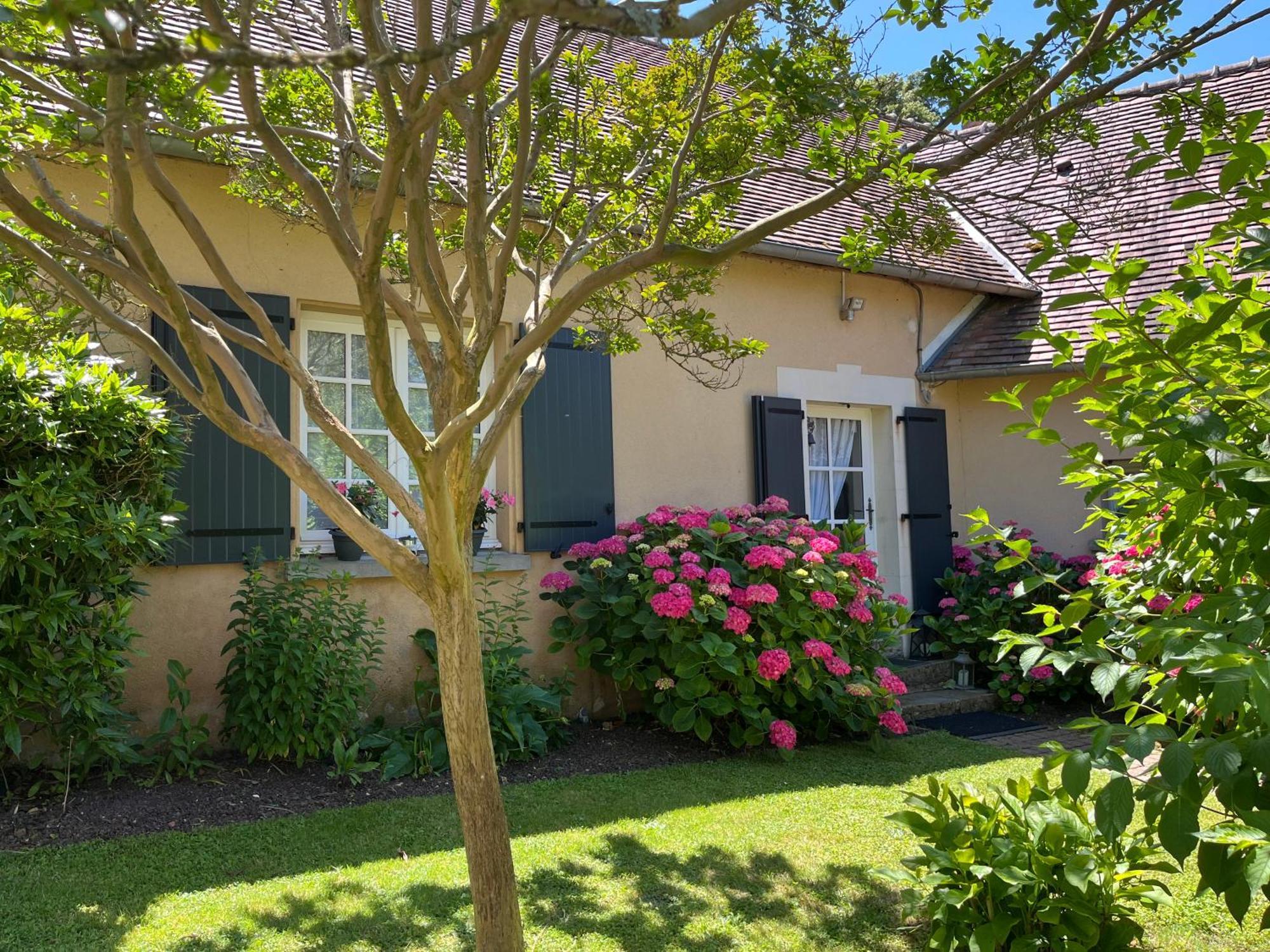 Catherine & Dominique Marigne-Laille Exterior photo